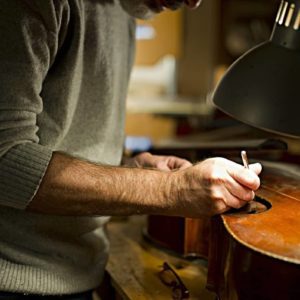 carlo-chiesa-luthiers-milano-gallery-0