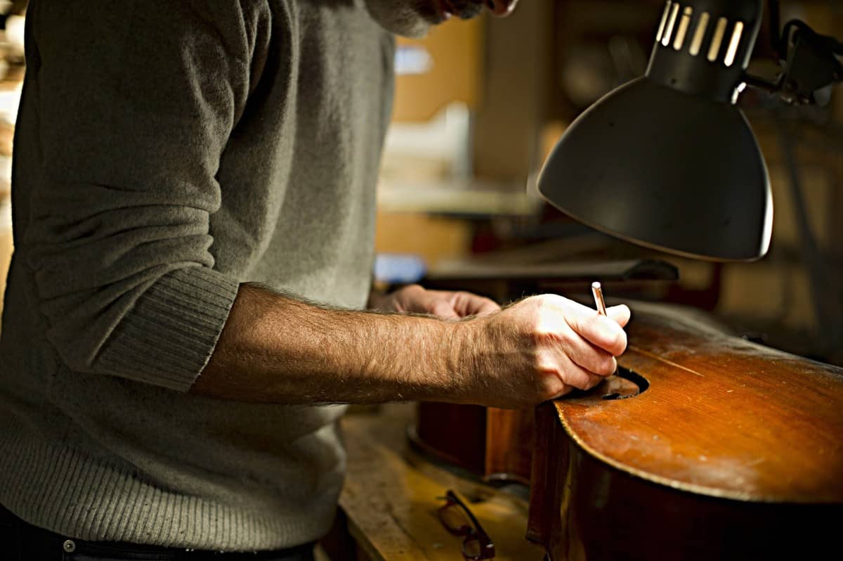 carlo-chiesa-luthiers-milano-thumbnail