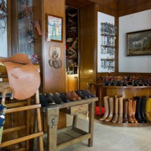 stivaleria-savoia-shoemakers-milano-gallery-0